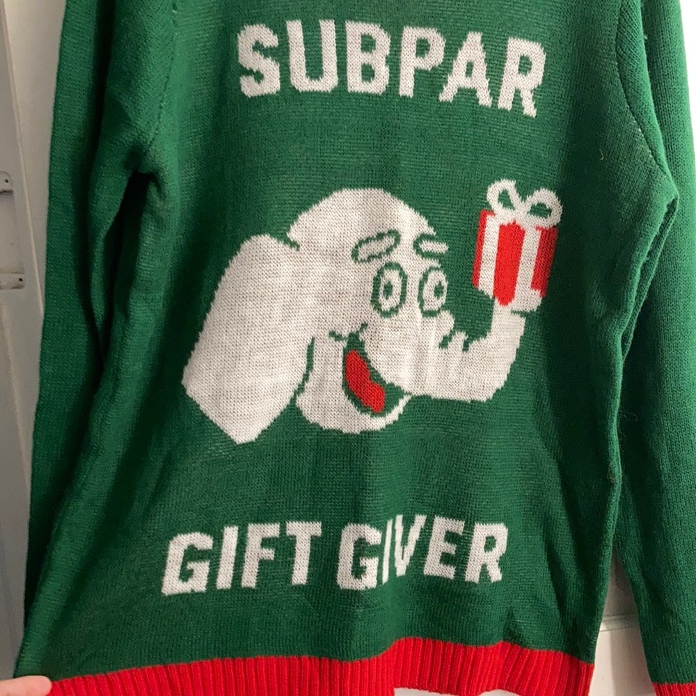 NWT ‘Subpar Giftgiver’ funny holiday sweater - Picture 2 of 4